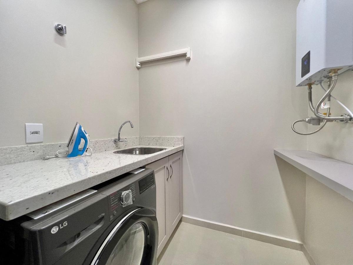 Essence 404 - Apto Em Apartamento
